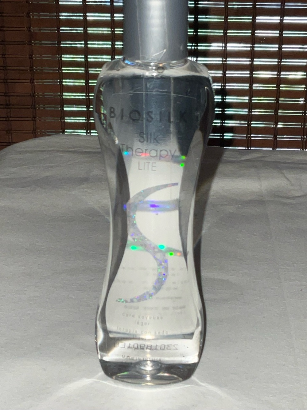 Biosilk Silk Therapy Lite - Clear with Holographic Accents